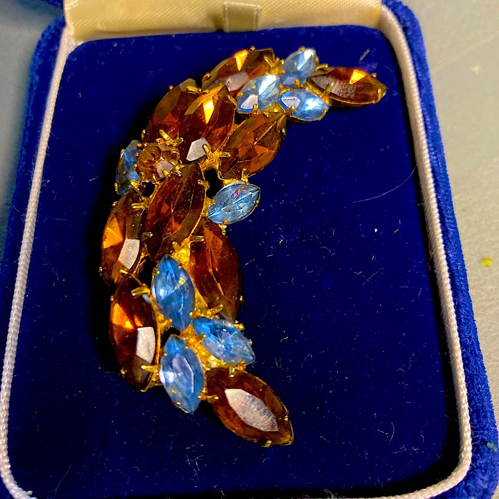 Estate Juliana Brooch-Vintage-Prong Set Stones